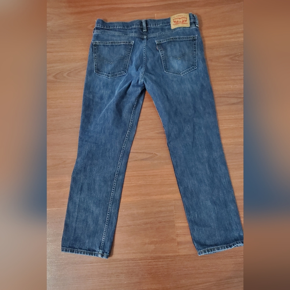 LEVI Classic Blue Men's Jeans - Picture 3 of 4